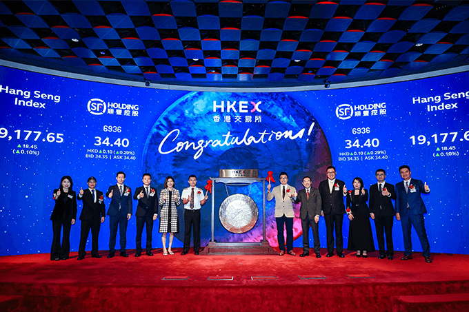 快递龙头顺丰控股强势登陆港股，首份财报股息大派40%